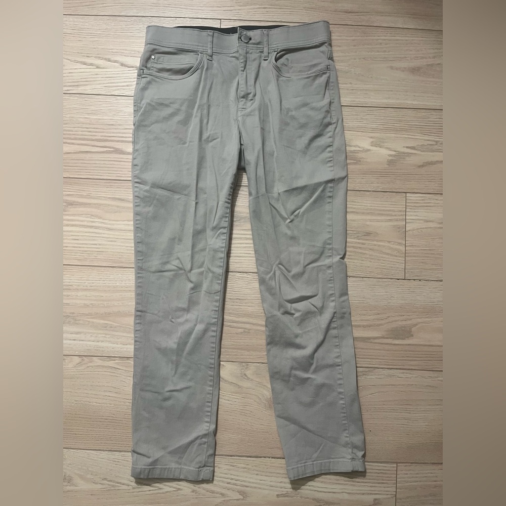 Cream Calvin Klien dress pants